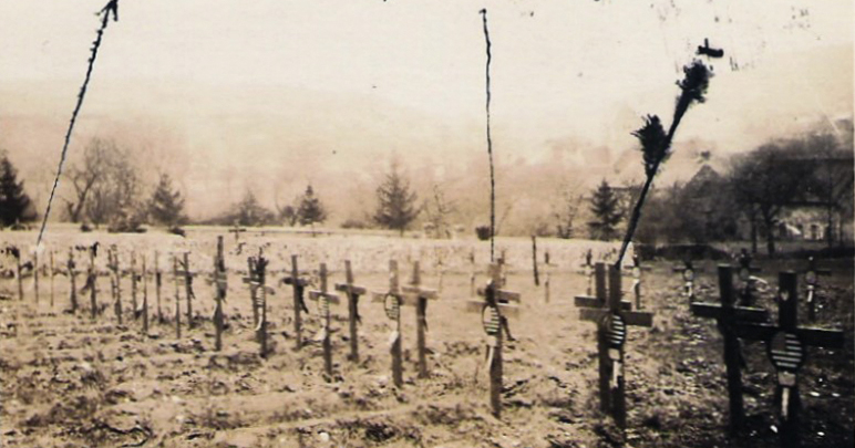 Truxal photographed the graves of Pvt. Gilbert Blades, Cpl. Joseph Heath and Sgt. Herbert Hochard in February 1919. Somerset Historical Center/Truxal Collection