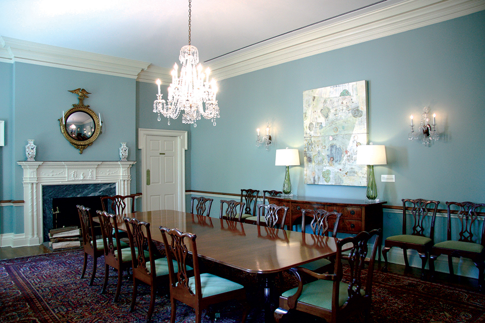 The Family Dining Room boasts an antique Robert Wellford mahogany mantel funded by Mr. and Mrs. Walter Annenberg. The 14 hand-carved mahogany chairs in the style of Benjamin Randolph, often referred to as the “Chippendale of Colonial America,” were the gift of Henry S. McNeil. Historic Harrisburg Association / Photo by Robin B. Schuldenfrei