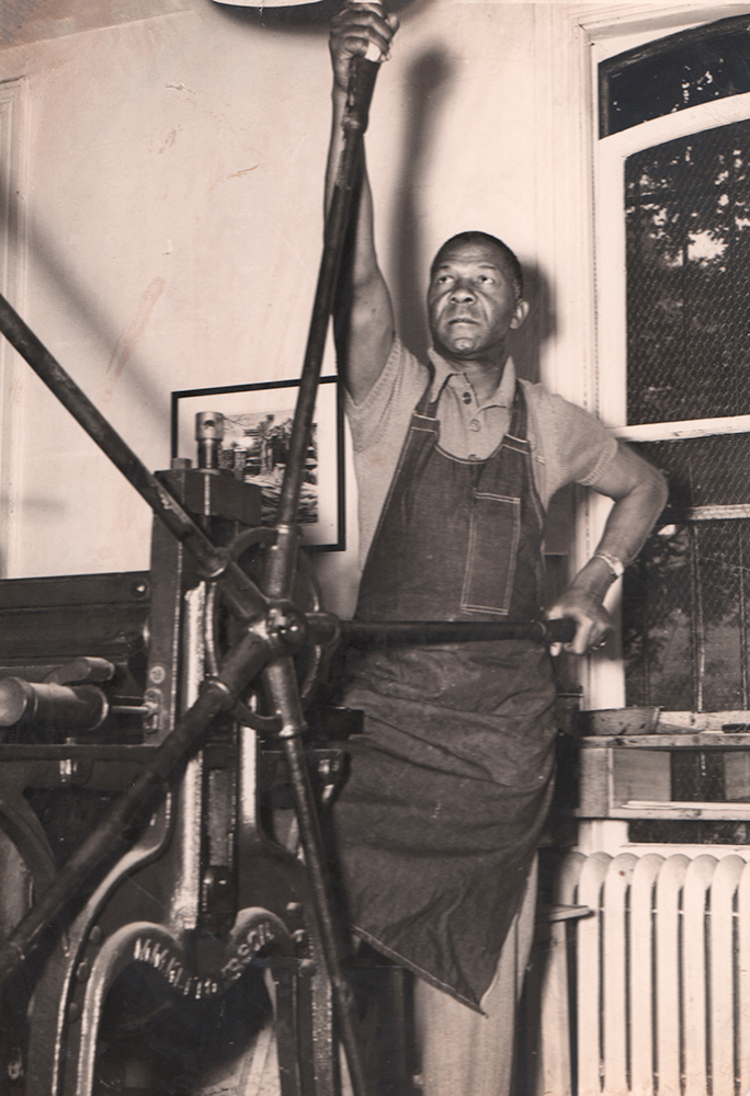 Dox Thrash was a celebrated oil painter and watercolorist, but he is best known as a master printmaker who coinvented the carborundum mezzotint process. He achieved this breakthrough while working at the Philadelphia Fine Print Workshop, an initiative of the New Deal Federal Art Project. Courtesy Dolan/Maxwell, Philadelphia