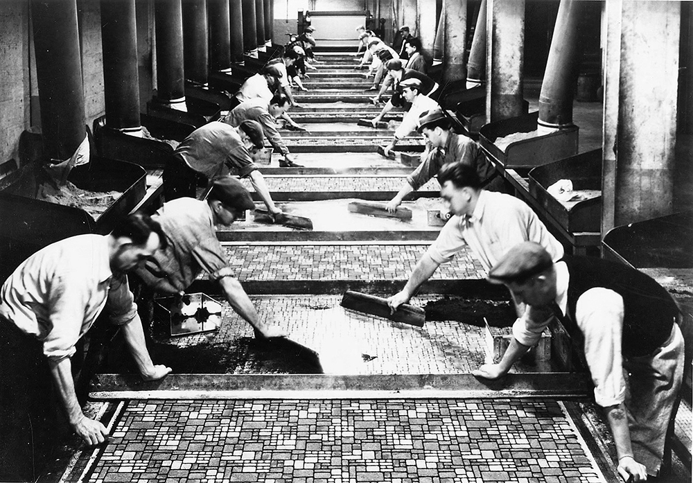 Manufacturing linoleum at the Armstrong plant in Lancaster, circa 1930. LancasterHistory, Armstrong Archive