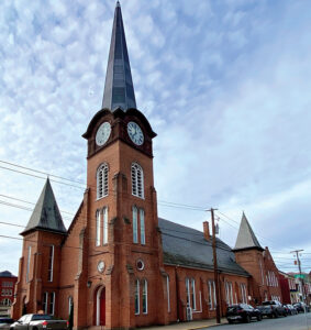 Huntingdon Presbyterian Church after the restoration of the 1911 clock face in 2024. Huntingdon Landmarks