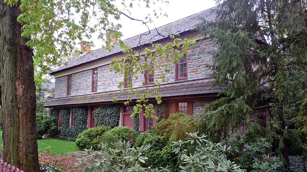 Susanna Wright lived in what is now known as Wright’s Ferry Mansion from 1738, the year her brother James built it, until the mid-1750s. She then moved to Bellmont, the mansion she inherited from her neighbor Samuel Blunston. Wikimedia Commons / Smallbones /CC0 1.0